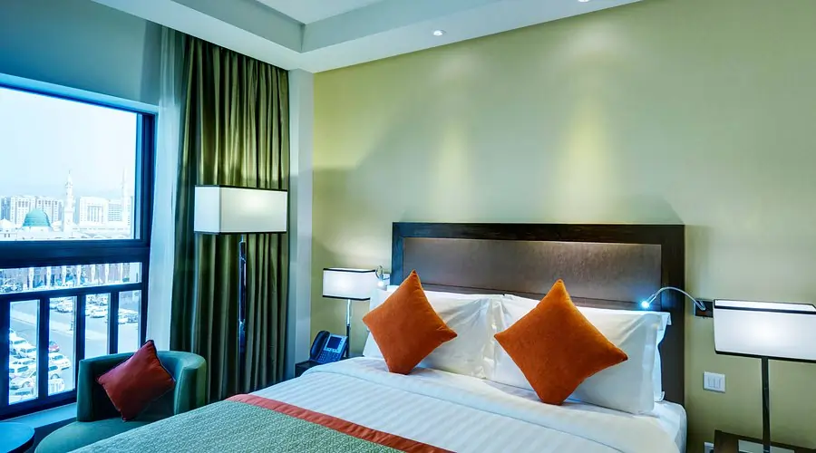 crowne-plaza-madinah